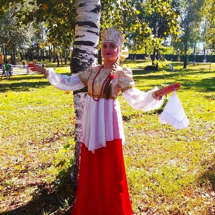 Елена Тувина